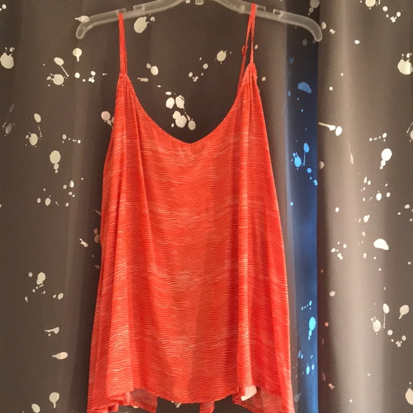 Old Navy Tops - Tank top